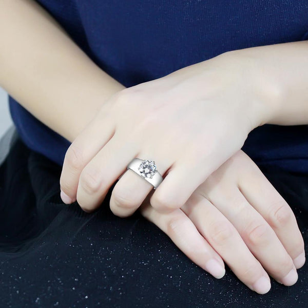 Anillo de bodas de acero inoxidable para mujer con solitario de circonita cúbica y banda ancha