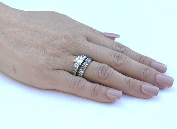 3 PCS Couples Ring Set Womens Princess Cut CZ Ring set with Mens 9 Round CZ Band