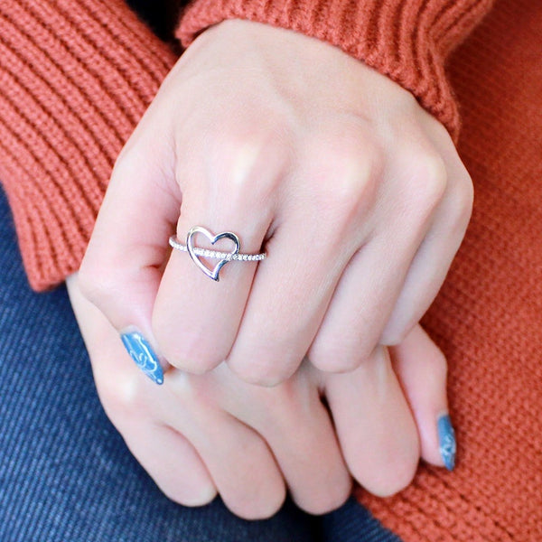 AAA Grade Clear CZ Herzform Edelstahl Damen Infinity Pave Dünnes Band