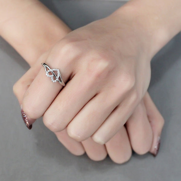 AAA-Qualität klarer Zirkonia auf herzförmigem Edelstahl für Damen Eternity Pave Dünnes Band