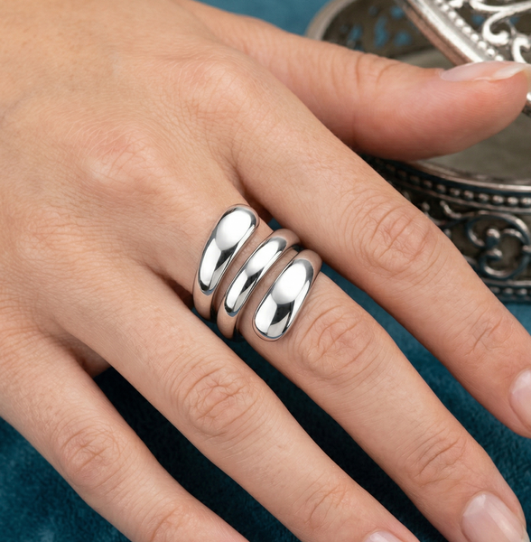 Women's Modern High-Polish Triple Wrap Spiral TK316 Stainless Steel Statement Ring