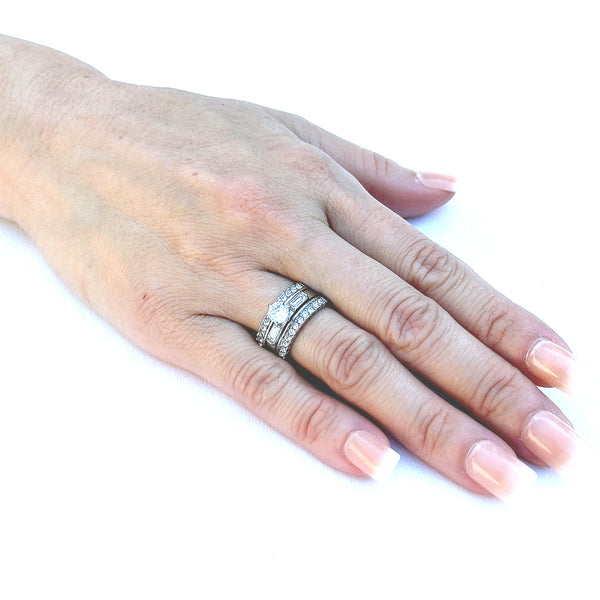 5x5mm runder CZ-Mitte Edelstahl Verlobungsring Set mit 3 Ringen