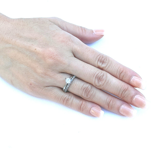 Womens 5x5mm Round CZ center solid Stainless Steel Wedding 2 Ring Set